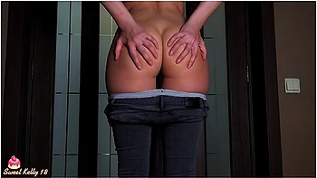 Dancing In Jeans And Fingering My Clit