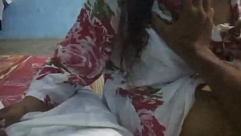 Dirty Audio Makes You Cum Hard - Horny Indian Aunty Deep Throat Fuck