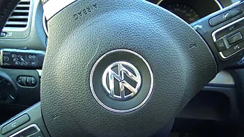 Stepmom Susan's 18th Birthday Handjob: Virgin Stepson's First Time Huge Cumshot