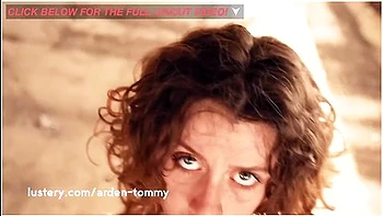 Hot Italian Amateurs Fool Around In Abandoned Building