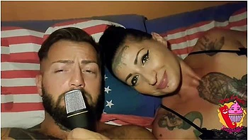 Tommy A Canaglia And Lady Muffin In They Have Sex With The Microphone
