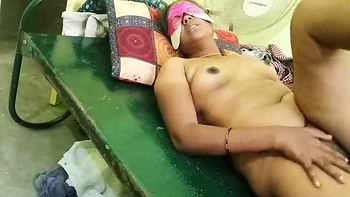 Desi Mahikuma18 Hotmahi Homemade Romance - Cute Masked Wife Pussy Eating Missionary Fucking Climax