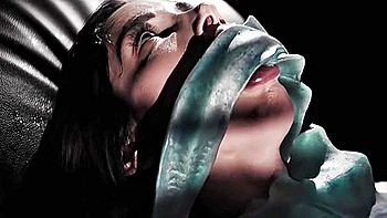 Girl With Big Tits Fucks With An Alien