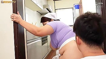 A Married Housekeeper Who Is Popular For A Fixed-price Unlimited Insertion Service [decensored]