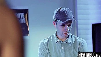 Alex Jett And Kyler Quinn In Big Penis Nerd Nail Petite 18yo Classmate