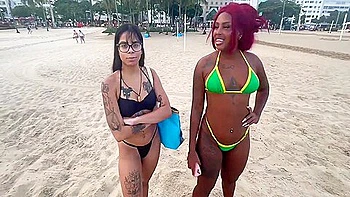 Conheci 2 Gostosas Na Praia De Copacabana E Chamei Pra Fazer Porno. 14 Min