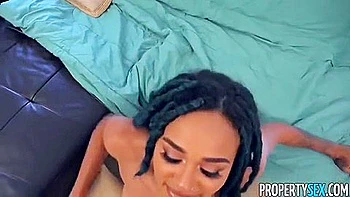 Julie Kay - Shes Got The Rent Inside [hd