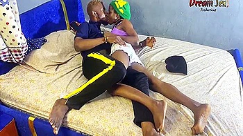 Vera And The Egg Seller 12 Min