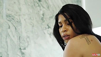 Horny Ebony Milf Smutty Adult Clip