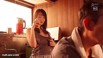 The Summer Of The Countryside There Is No Spear And Riding The Temptation Of The Big Wife Of The Next Farmer Sweaty Copulation Everyday Aika Yumeno