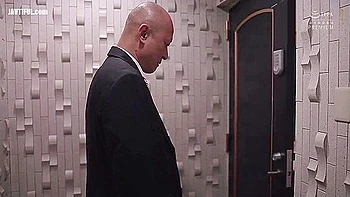 Voluptuous Japanese Assistant Becomes Her Boss Lover Julia Boin Uncensored