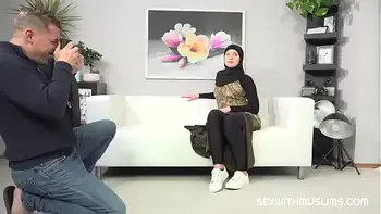 Muslim woman wants photos from a horny photographer
