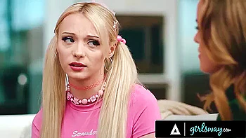 Flashy Serene Siren - Big Ass Porn