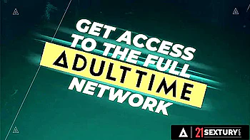 Sexy Brunette Takes A Big Cock Deep In Her Juicy Pussy