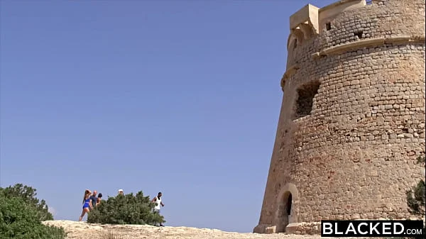 BLACKED Hotwife Alexis films herself fucking hubby's friend