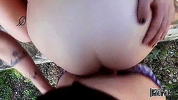 An Offer For Lesbian Stepmommies