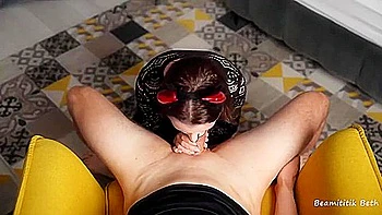 Bouncy At Muscular Men Clip With Beamititik Beth