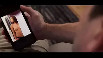 ANTONIO y su PRIMA se ARRIMAN