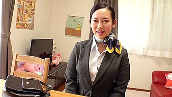 黒パンストのデカ尻CAが欲求不満で悶絶ハードセックス