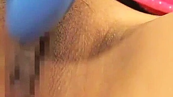 Amazing Japanese chick Natsuki Iijima in Best Fingering, MILFs JAV clip