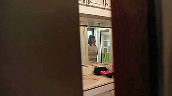 美少女コスプレイヤーを突きまくりでダダ漏れFuck