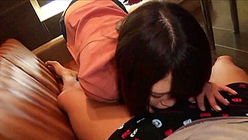 ムラムラした素人のカミングショット、POVアダルトクリップ