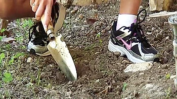 Becca Blossoms Gets Hardcore Dick After Gardening