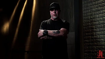 Leigh Raven - Tattooed Masturbates Solo