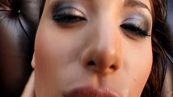 Sexy Babe Fucks Her Pussy With A Monster Dildo With Regina Ice