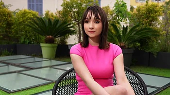 Eva Loviña, 34 years old, from Nanterre! - Jacquie et Michel TV