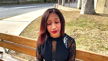 Anissa, 22, has just shot her first porn film from Bordeaux! - Jacquie et Michel TV