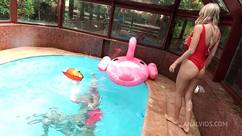 Baywatch Bitch Florane Russell 4on1 DAP DPP DP Anal anal creampie