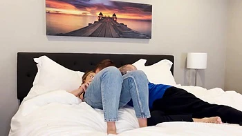 Curvy Red August With Big Ass Gets Fucked Hard By Big Cock Steve Rickz!!!