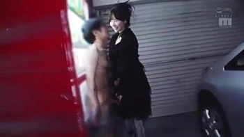 06660,Lewd SEX with exposed breasts!