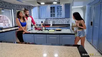 At Home In A MILF's Ass / Brazzers video http://zzfull.com/mila