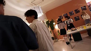 x2x758672964D98132956