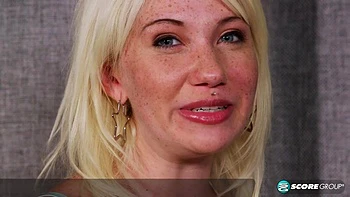 She'll Out-Horn You - Zelda and Tony Rubino - NaughtyMag