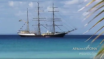 Sandra Iron Pose And Pee On Dominican Beach