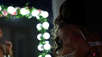 Lilly Veroni And Lilly Vixen - Italian Vixen Plays With Her Toys