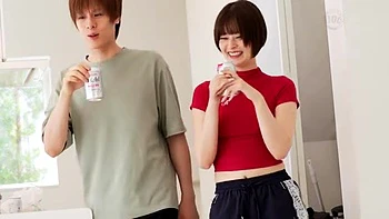 スレンダー美女がイチャラブキスから四つん這いクンニで甲高い喘ぎと濃厚フェラ