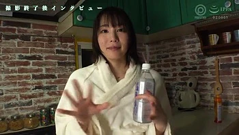 キュートな癒し系美女が男に甘い興奮を与える優しいスローエッチ
