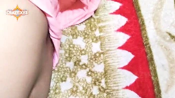 Desi Village Aunty Tight Pussy First Time Anal Sex - Hot Indian Aunty Homemade XXX