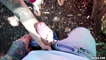 Paid In Cash This Beautiful Woman Accepts Anal