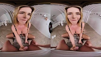 Blonde Secretary VR: Blowjob, Doggy  Cowgirl Porn