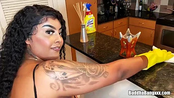 Far Buns Freak: Blowjob, Amateur  Ebony Porn