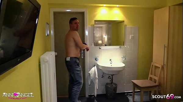 Erster AO Creampie Userfick von Teen Deutsch Anni Angel - German Userdate