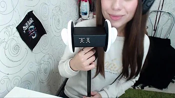 ASMR Slowly licking ears, eating ears ASMR HoneyGirl: Porn