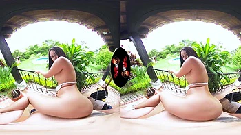 Pretty in paradise: Blowjob, Cowgirl  Latina VR Porn