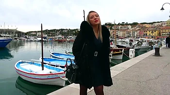 Savannah Bond's Stormy Consultation - Jacquie et Michel TV