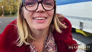 Sexymarghot Public Truck Fuck: Amateur MILF Blowjob & Riding in Parked Cab